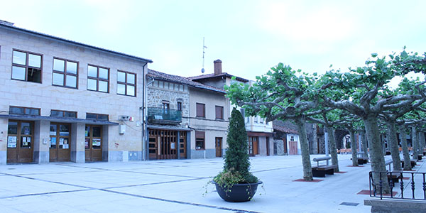 Plaza de Legutiano